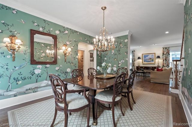 552 W Dunlap St, Northville, MI 48167