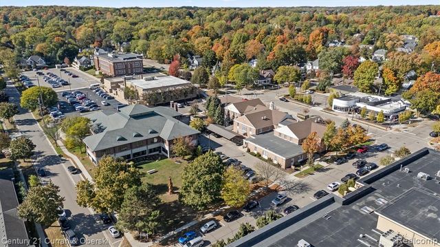 552 W Dunlap St, Northville, MI 48167