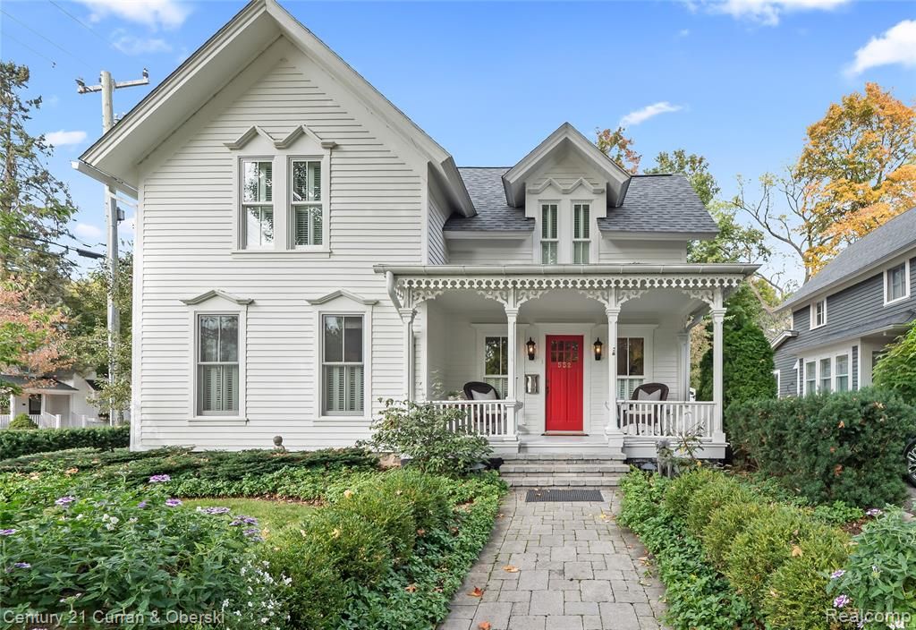 552 W Dunlap St, Northville, MI 48167