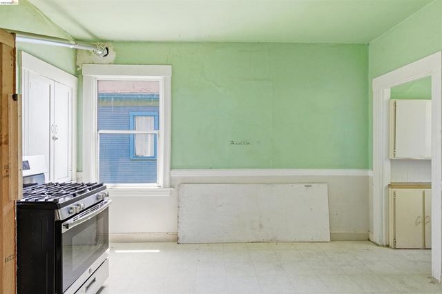 3202 Shattuck Ave, Berkeley, CA 94705