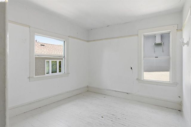 3202 Shattuck Ave, Berkeley, CA 94705