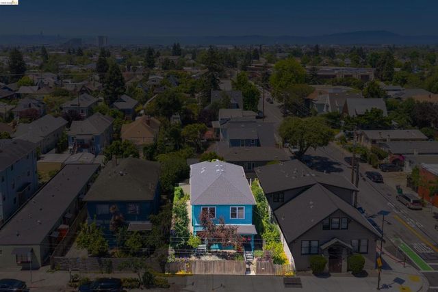 3202 Shattuck Ave, Berkeley, CA 94705