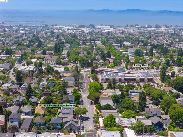 3202 Shattuck Ave, Berkeley, CA 94705