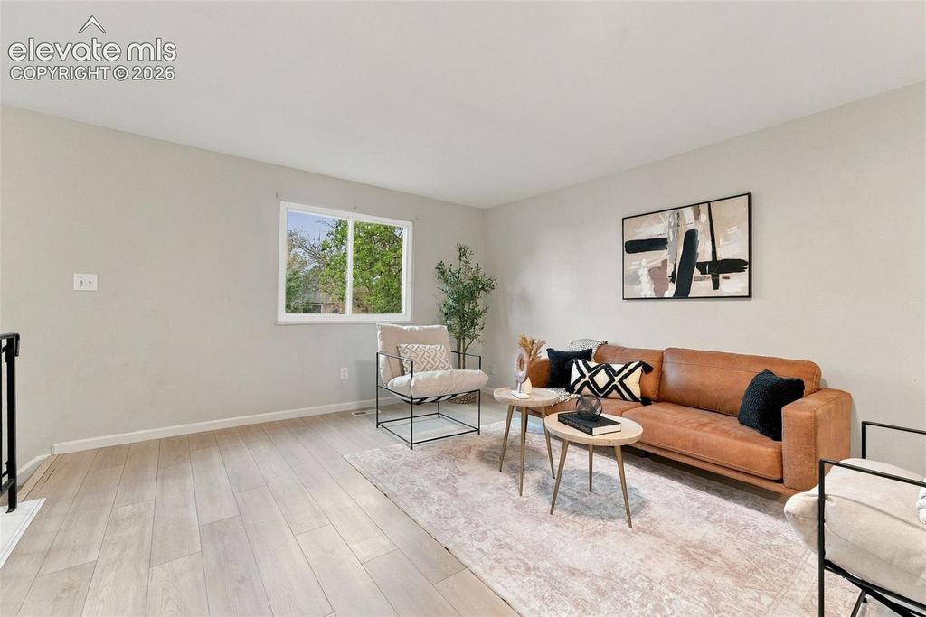 1043 W Nolte Drive, Colorado Springs, CO 80916 — photo 3