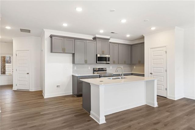 878 Porter Ridge Lane, Decatur, GA 30032