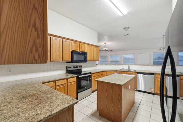 2525 Crooked Creek, Mesquite, TX 75181