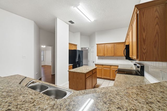 2525 Crooked Creek, Mesquite, TX 75181