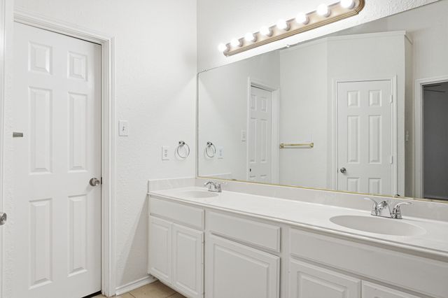 2525 Crooked Creek, Mesquite, TX 75181