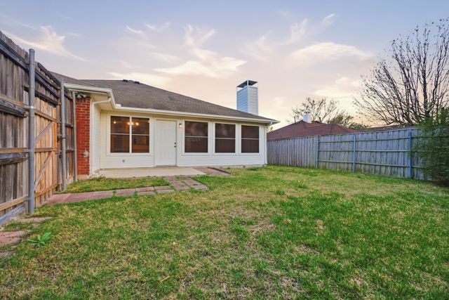 2525 Crooked Creek, Mesquite, TX 75181