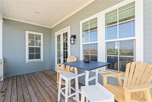 200 Sunset Ave, Port Aransas, TX 78373