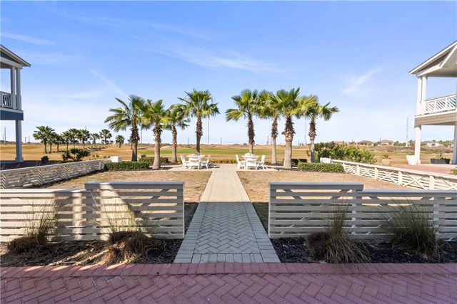 200 Sunset Ave, Port Aransas, TX 78373