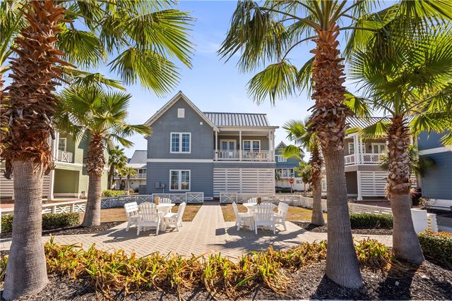 200 Sunset Ave, Port Aransas, TX 78373