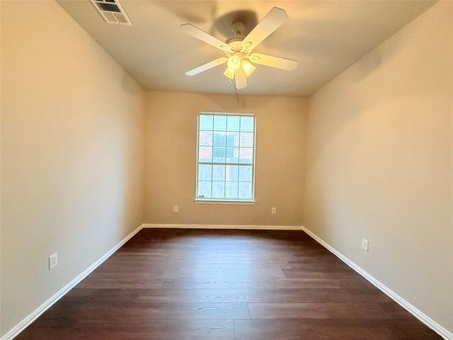 536 Pinnacle Drive, Cedar Hill, TX 75104