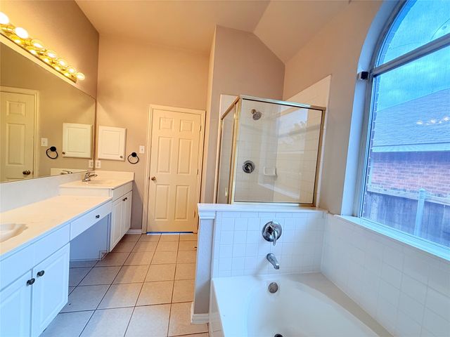 536 Pinnacle Drive, Cedar Hill, TX 75104