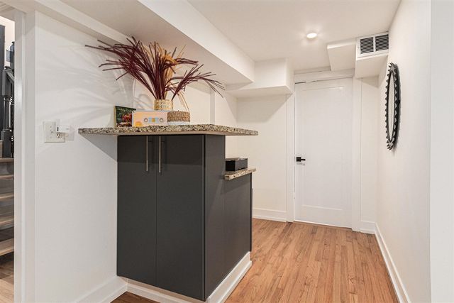 819 W Michigan Street, New Buffalo, MI 49117