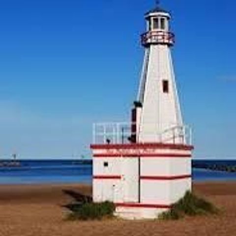 819 W Michigan Street, New Buffalo, MI 49117