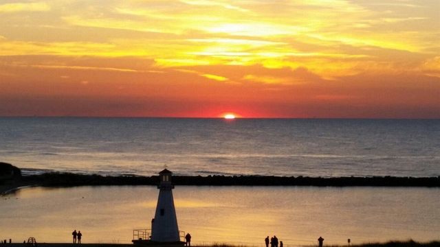 819 W Michigan Street, New Buffalo, MI 49117