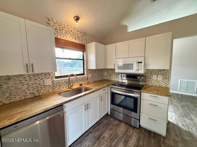 1787 LONGLEAF PINE Way, Jacksonville, FL 32225