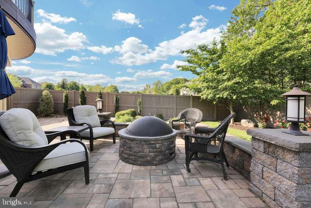8227 SAINT FRANCIS DR, Severn, MD 21144