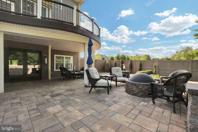 8227 SAINT FRANCIS DR, Severn, MD 21144