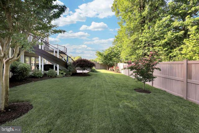 8227 SAINT FRANCIS DR, Severn, MD 21144
