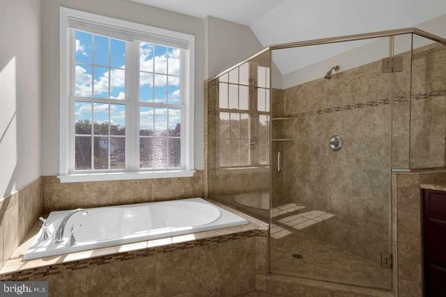8227 SAINT FRANCIS DR, Severn, MD 21144