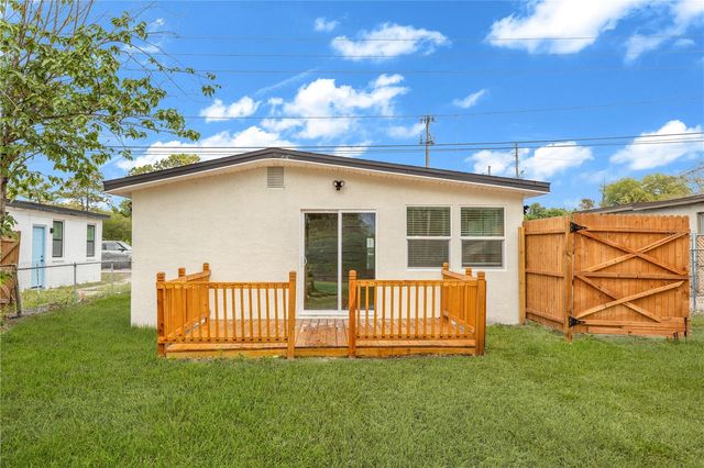 1262 SEMINOLA BOULEVARD, Casselberry, FL 32707
