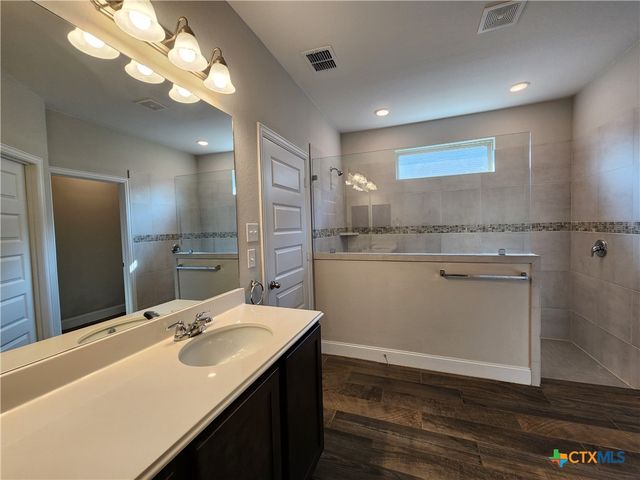 1324 Spring Row Street, New Braunfels, TX 78130
