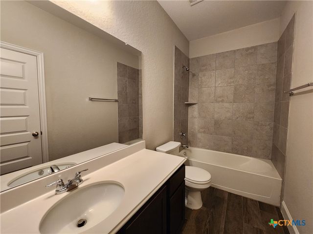 1324 Spring Row Street, New Braunfels, TX 78130
