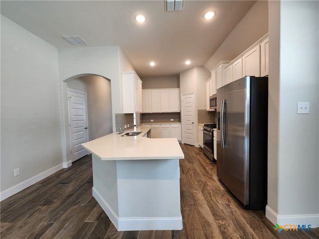 1324 Spring Row Street, New Braunfels, TX 78130