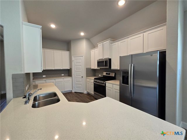 1324 Spring Row Street, New Braunfels, TX 78130