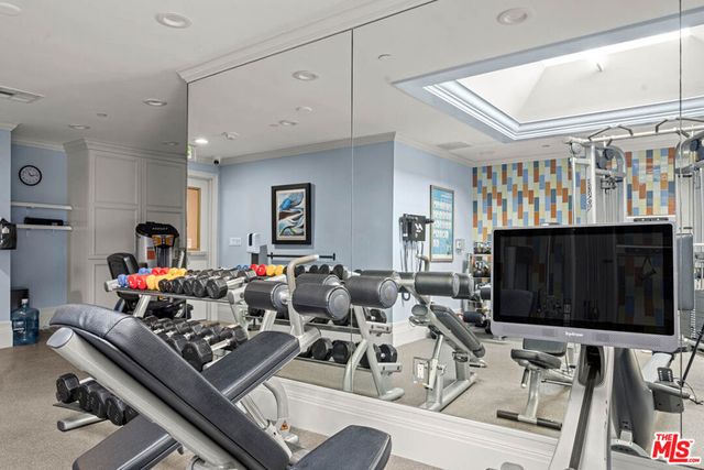 10520 Wilshire Boulevard 802, Los Angeles, CA 90024