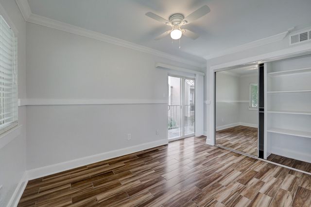 1115 Augusta Drive 29, Houston, TX 77057