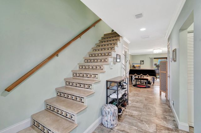 732 NE 12th Terrace 6, Boynton Beach, FL 33435
