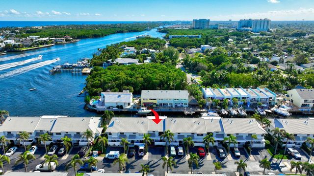732 NE 12th Terrace 6, Boynton Beach, FL 33435