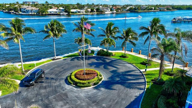 732 NE 12th Terrace 6, Boynton Beach, FL 33435
