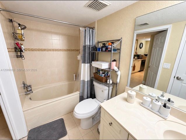 20930 SW 87th Avenue 207, Cutler Bay, FL 33189