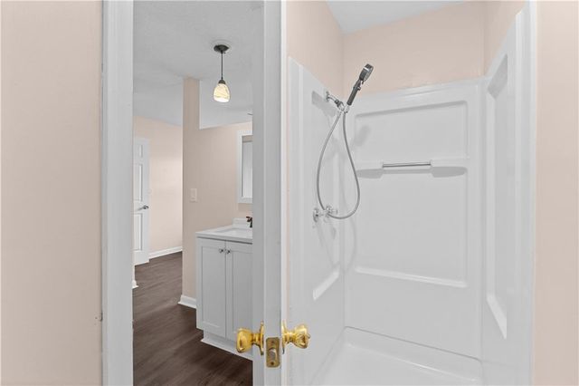 813 N 70th Street, Kansas City, KS 66112