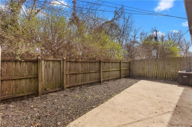 813 N 70th Street, Kansas City, KS 66112