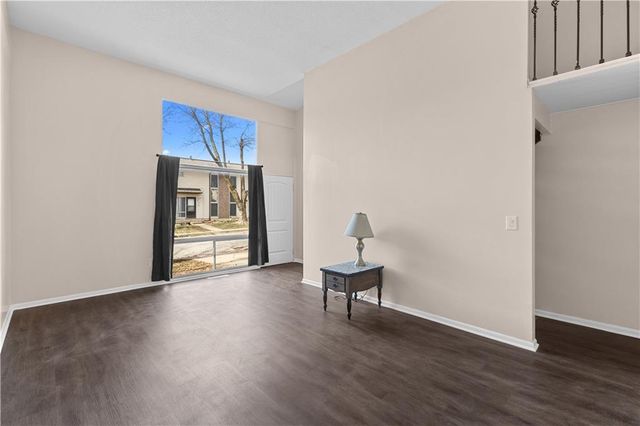 813 N 70th Street, Kansas City, KS 66112