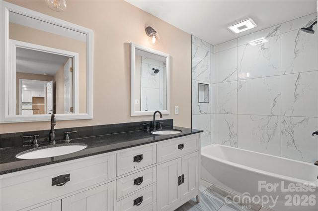 1515 Berkley Street SW, Lenoir, NC 28645