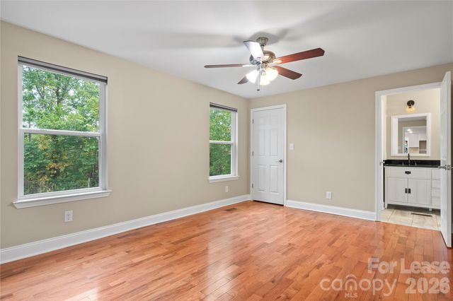 1515 Berkley Street SW, Lenoir, NC 28645