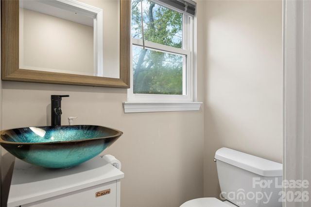 1515 Berkley Street SW, Lenoir, NC 28645