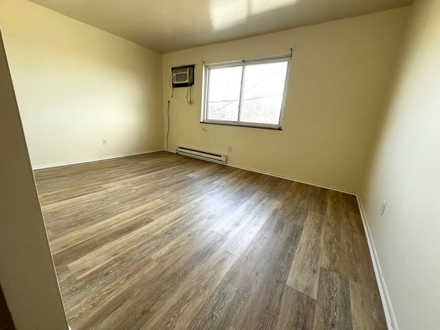 9730 Wyoming Avenue, Detroit, MI 48204