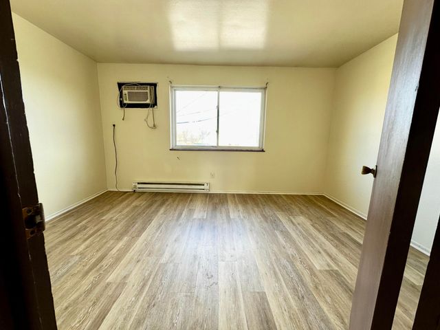 9730 Wyoming Avenue, Detroit, MI 48204