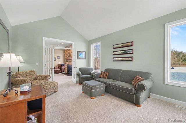 8399 Potter Road, Flushing, MI 48433