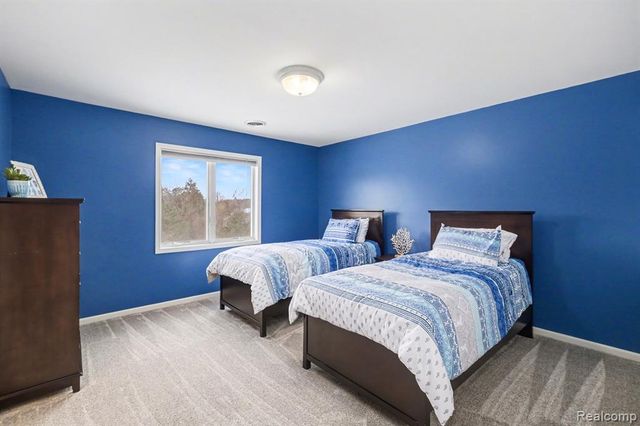 8399 Potter Road, Flushing, MI 48433