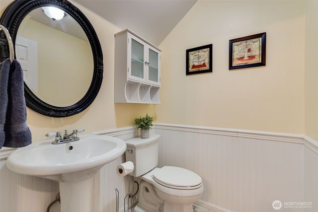 4844 NW Walgren Drive, Silverdale, WA 98383