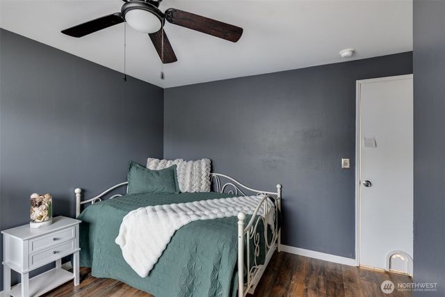 4844 NW Walgren Drive, Silverdale, WA 98383