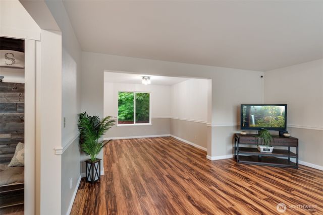 4844 NW Walgren Drive, Silverdale, WA 98383
